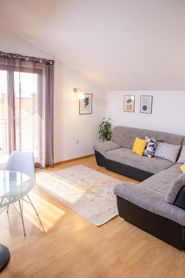 Apartman Ivo Каштела Экстерьер фото