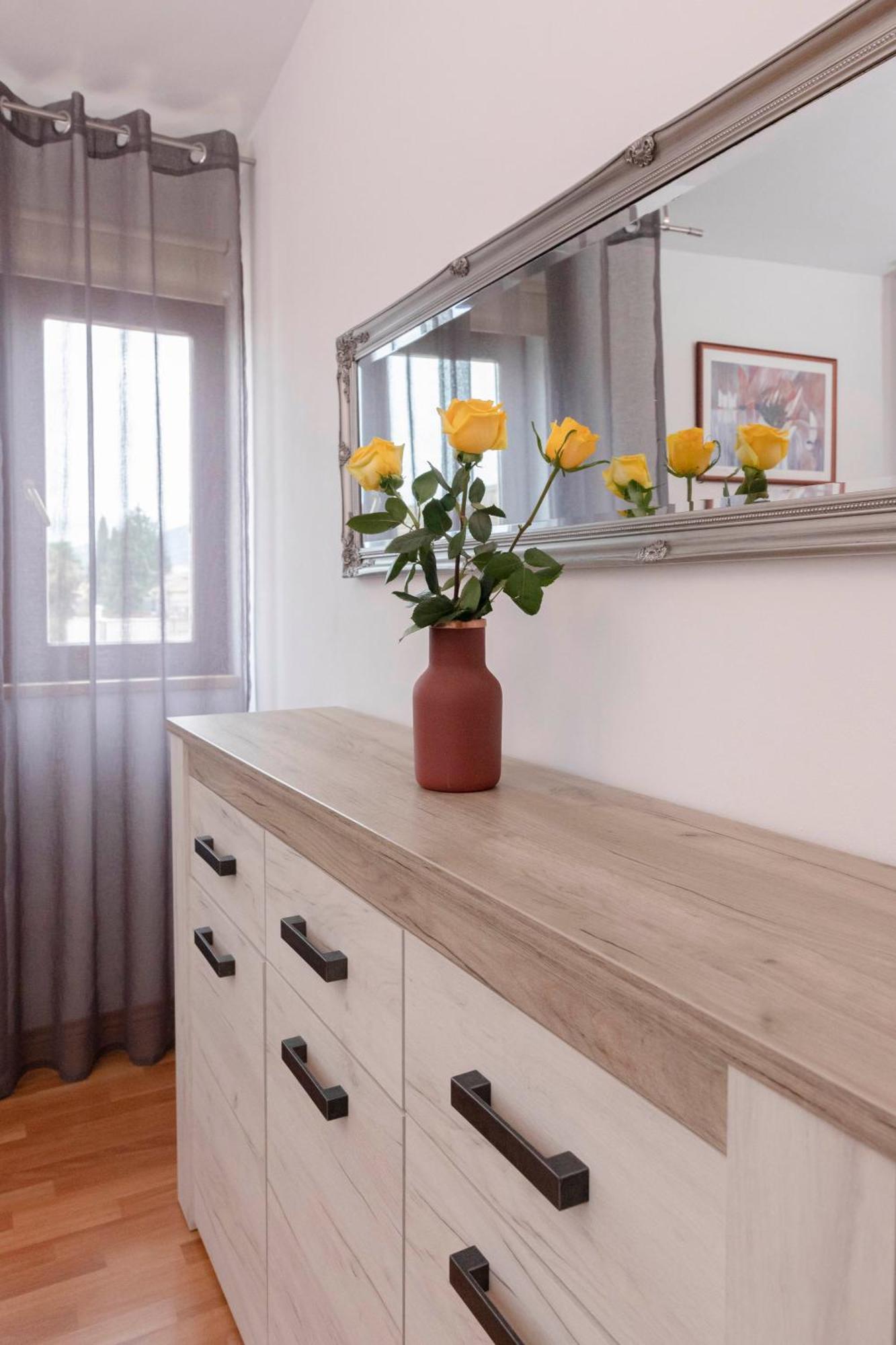 Apartman Ivo Каштела Экстерьер фото